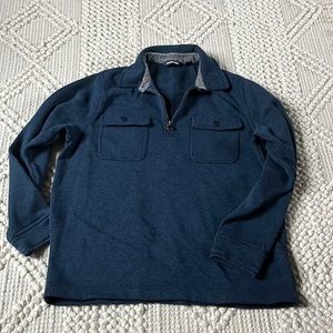 Blue pull over